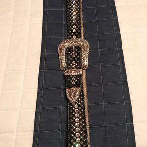 b. b. Simon classic black belt